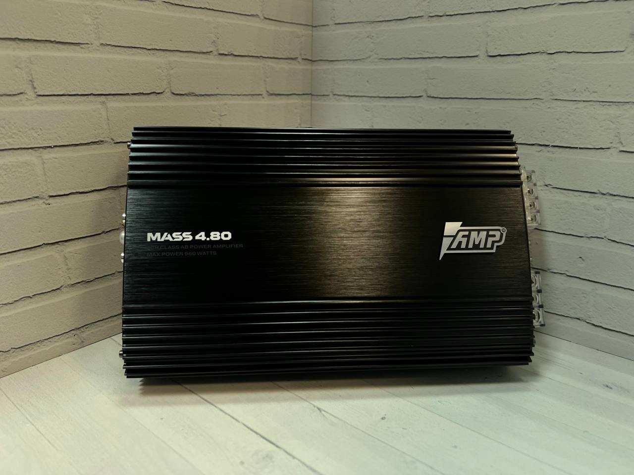 4-канальный усилитель AMP MASS 4.80