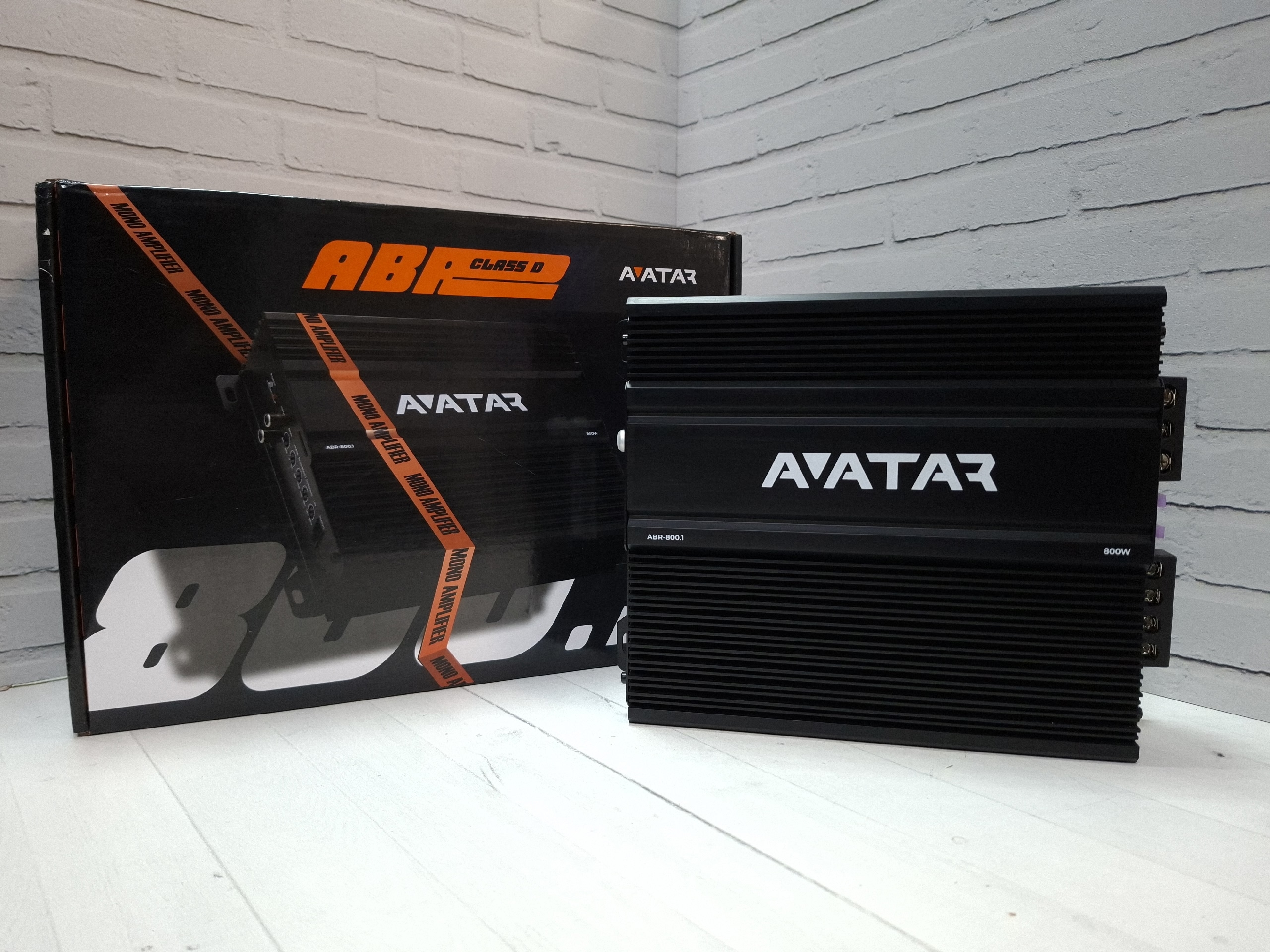 1-канальный усилитель Avatar ABR-800.1