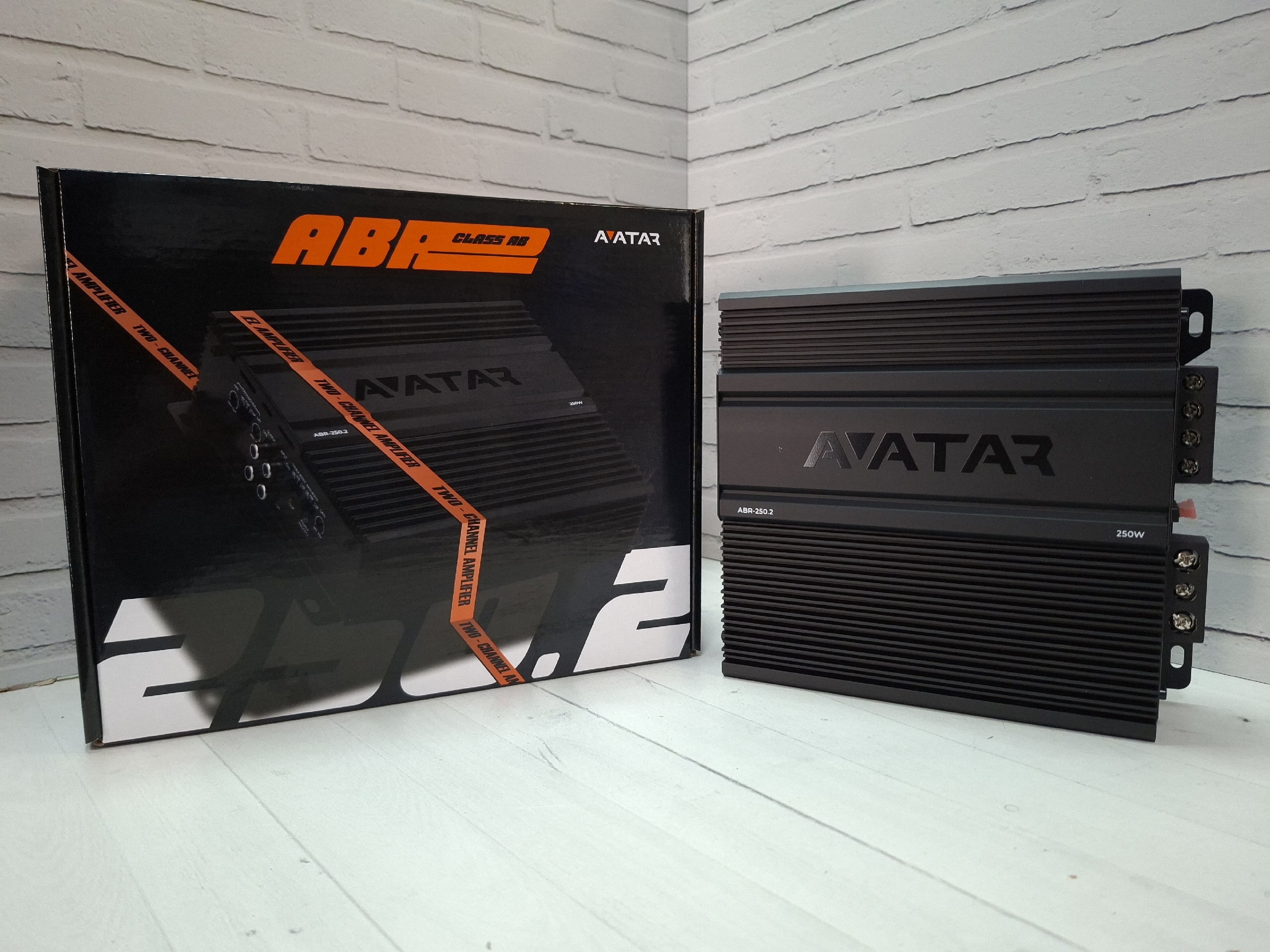 2-канальный усилитель Avatar ABR-250.2