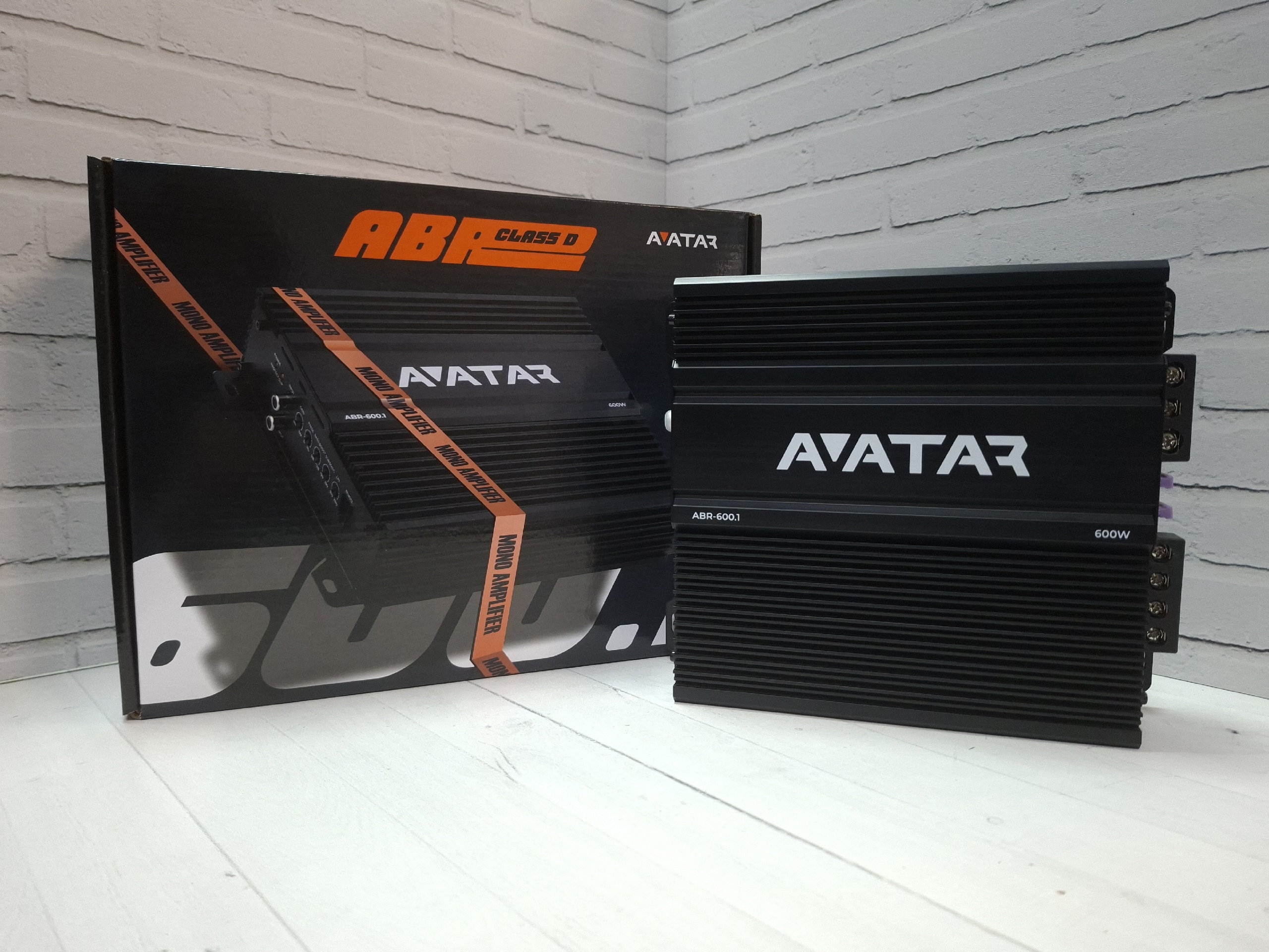 1-канальный усилитель Avatar ABR-600.1