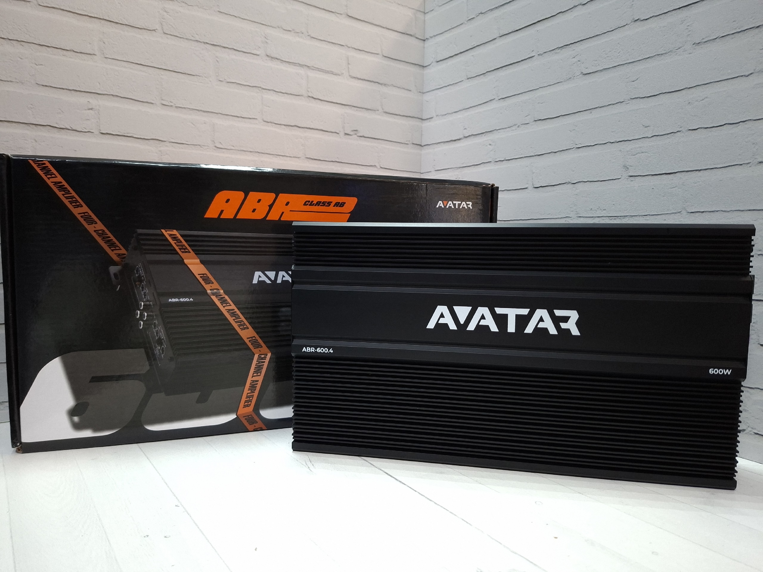 4-канальный усилитель Avatar ABR-600.4